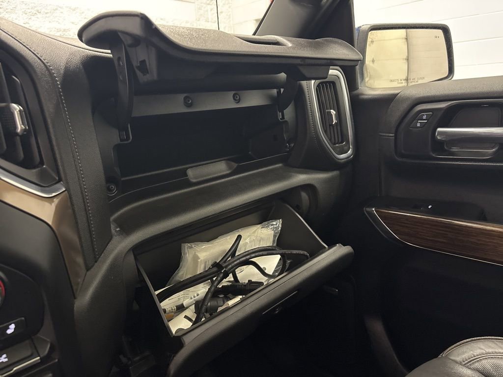 Used 2021 Chevrolet Silverado 1500 High Country image 19