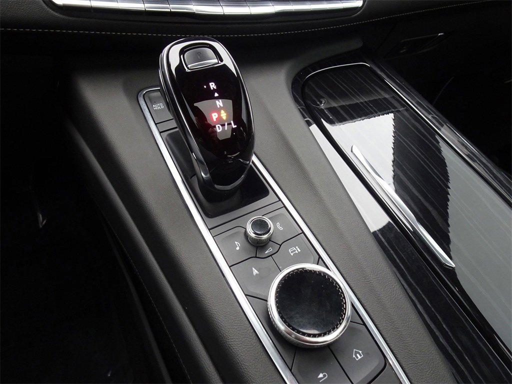 Certified 2022 Cadillac Escalade Sport w/ Touring Package image 18