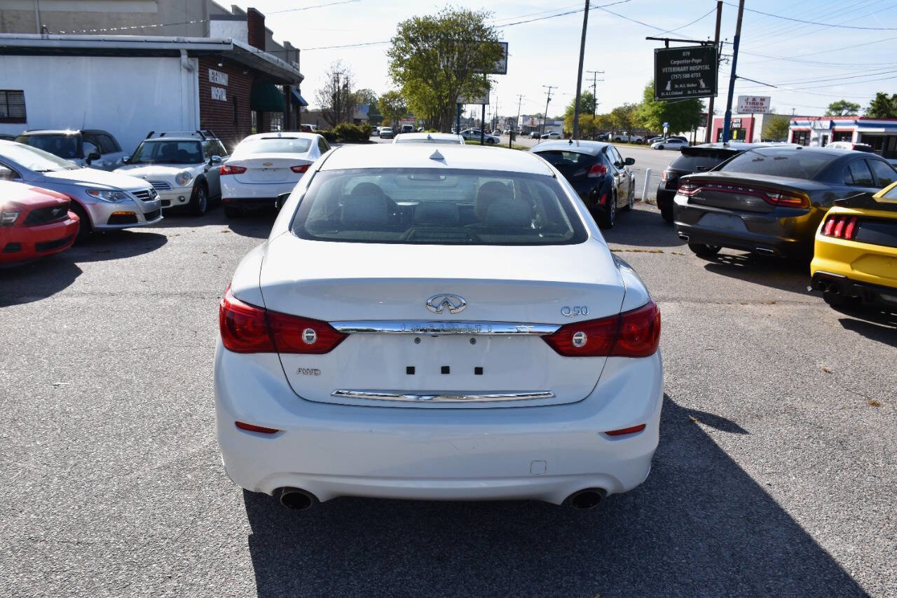 Used 2015 INFINITI Q50 Premium w/ Navigation Package AWD/4WD image 7