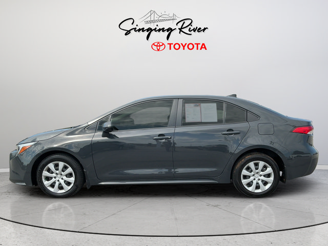 Used 2024 Toyota Corolla LE FWD image 4