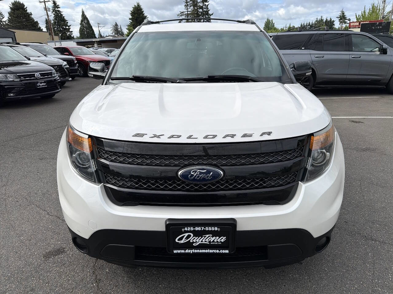 Used 2015 Ford Explorer Sport w/ Equipment Group 401A AWD/4WD image 11