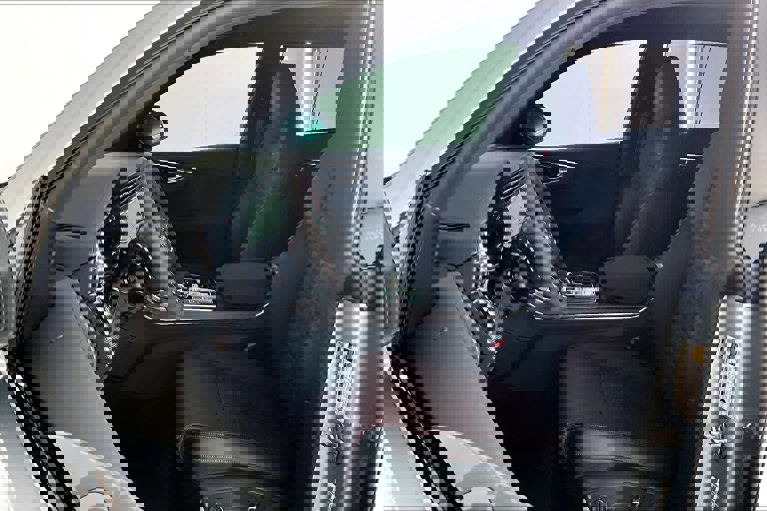 Used 2025 Audi RS Q8 performance image 8