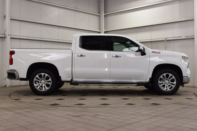 New 2026 Chevrolet Silverado 1500 LTZ w/ LTZ Premium Package image 9