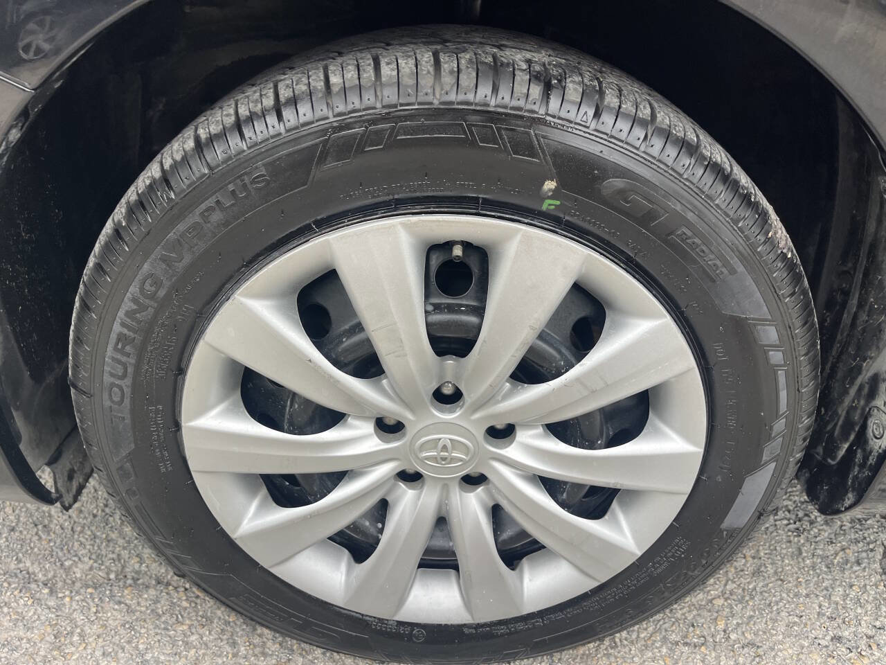 Used 2013 Toyota Corolla LE Special Edition image 23