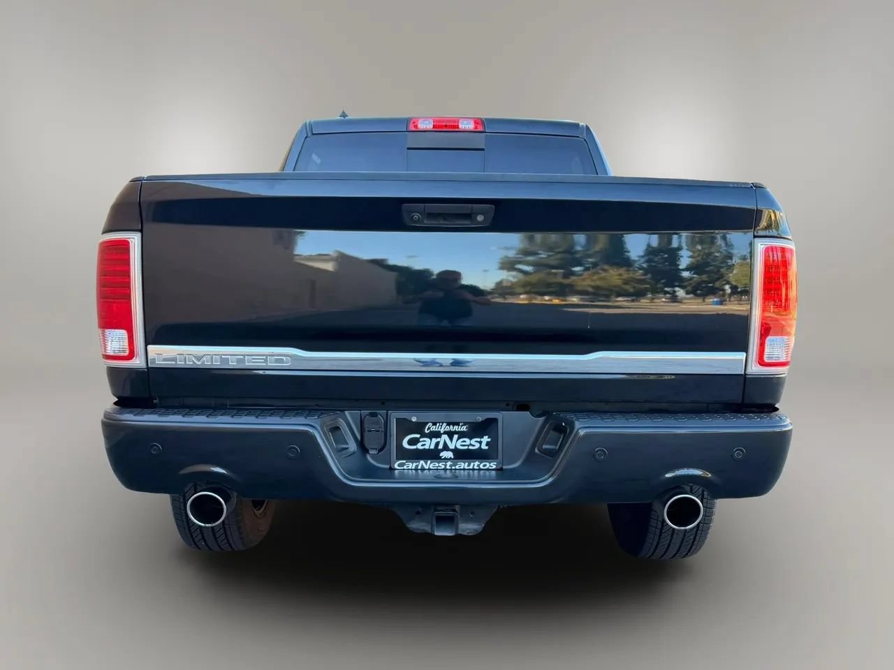 Used 2016 RAM 1500 Limited RWD image 12