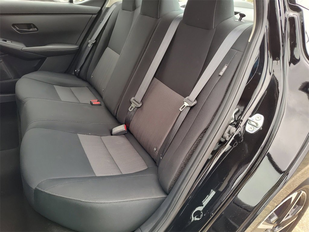 Used 2024 Nissan Sentra SV image 34