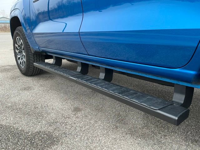 Used 2023 Chevrolet Colorado Z71 w/ Z71 Convenience Package 2 image 12