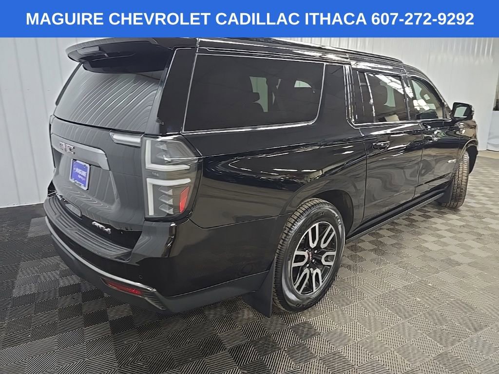 Used 2021 GMC Yukon XL AT4 w/ AT4 Premium Plus Package AWD/4WD image 10