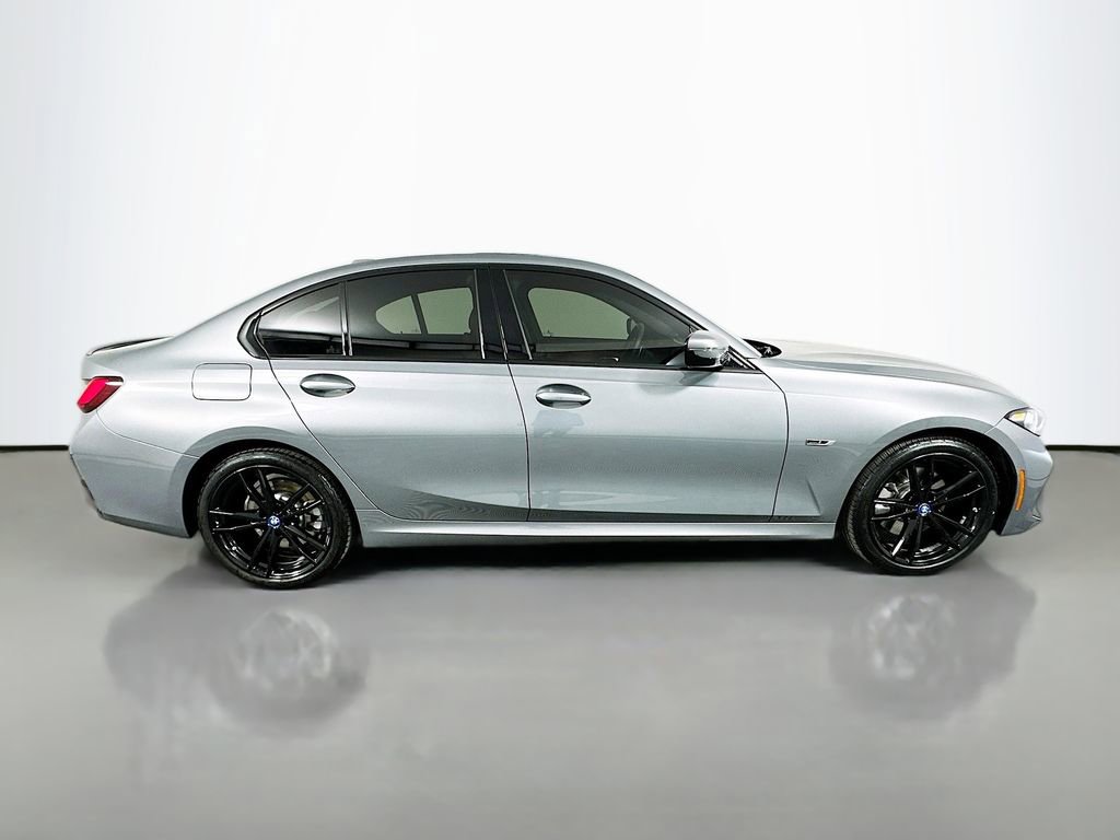 Certified 2023 BMW 330e w/ M Sport Package RWD image 4