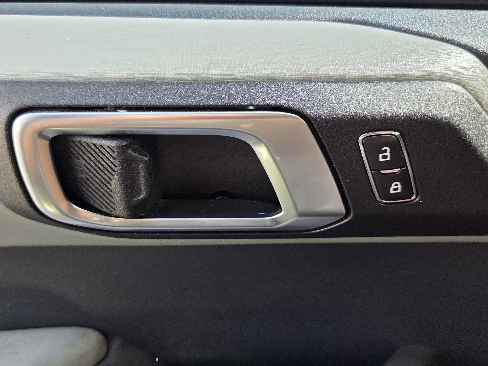 Used 2023 Ford Bronco Badlands image 14