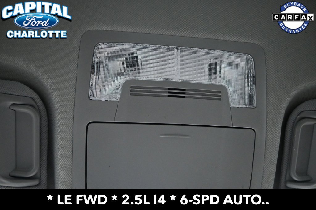 Used 2015 Toyota Camry LE FWD image 16