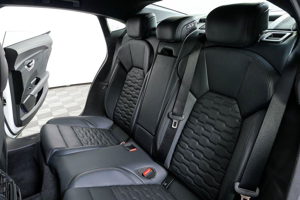 New 2026 Audi RS e-tron GT performance AWD/4WD image 21
