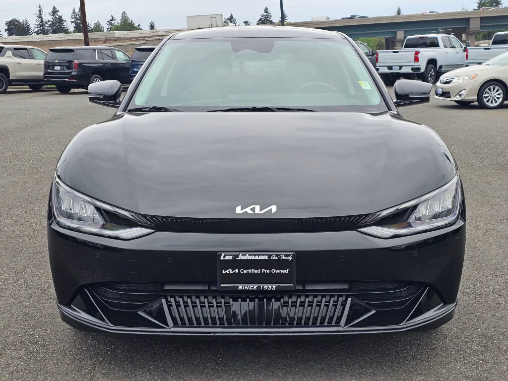 Certified 2023 Kia EV6 Wind AWD/4WD image 2