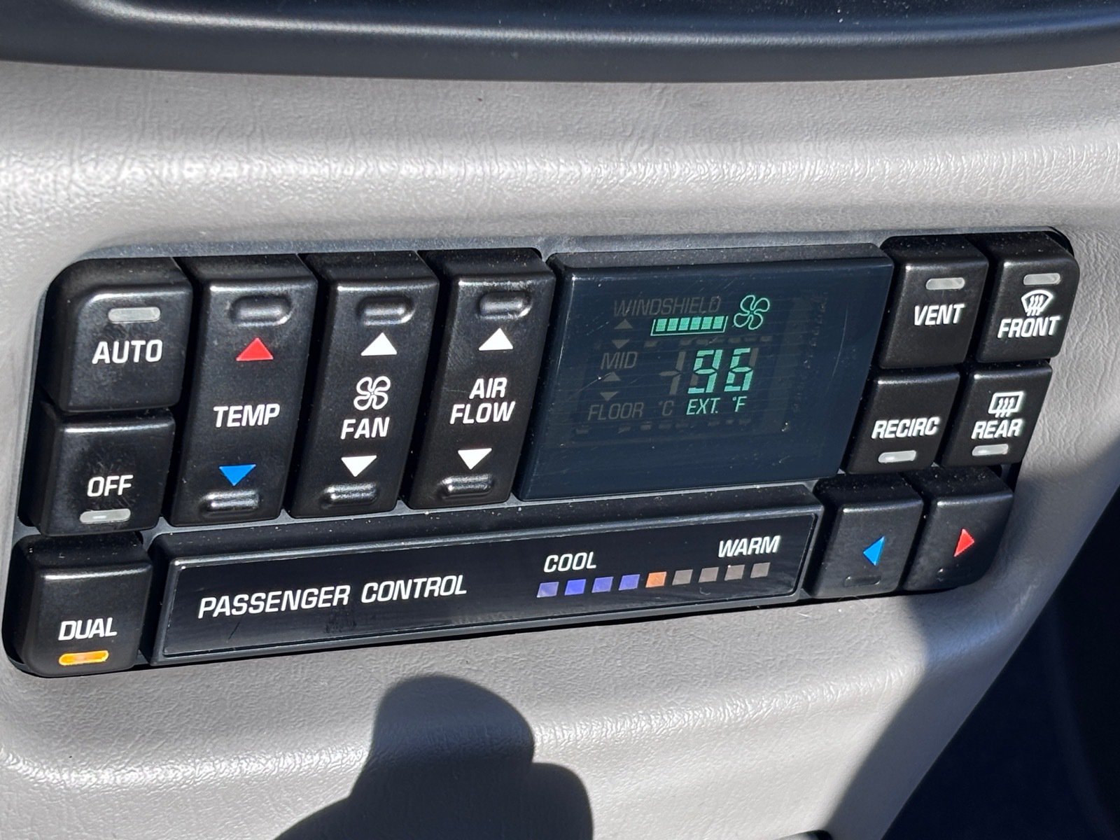 Used 1998 Buick Regal GS FWD image 27