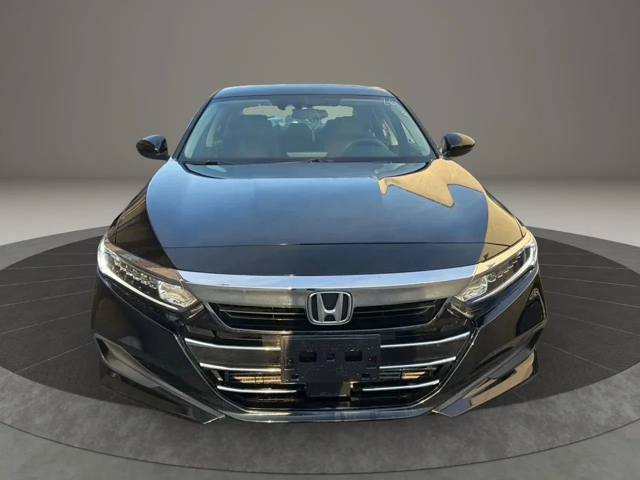Used 2021 Honda Accord LX image 2