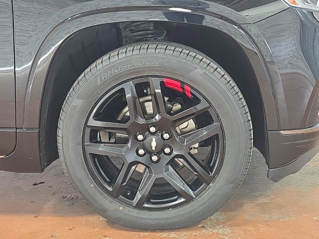 Used 2020 Chevrolet Traverse Premier w/ Redline Edition image 8