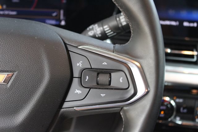 Used 2024 Chevrolet Trax LT w/ Driver Confidence Package FWD image 17