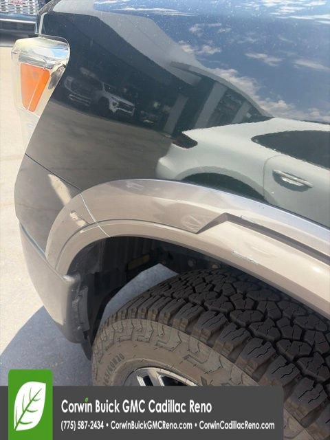 Used 2019 Nissan Titan Platinum Reserve w/ Platinum Utility Package AWD/4WD image 13