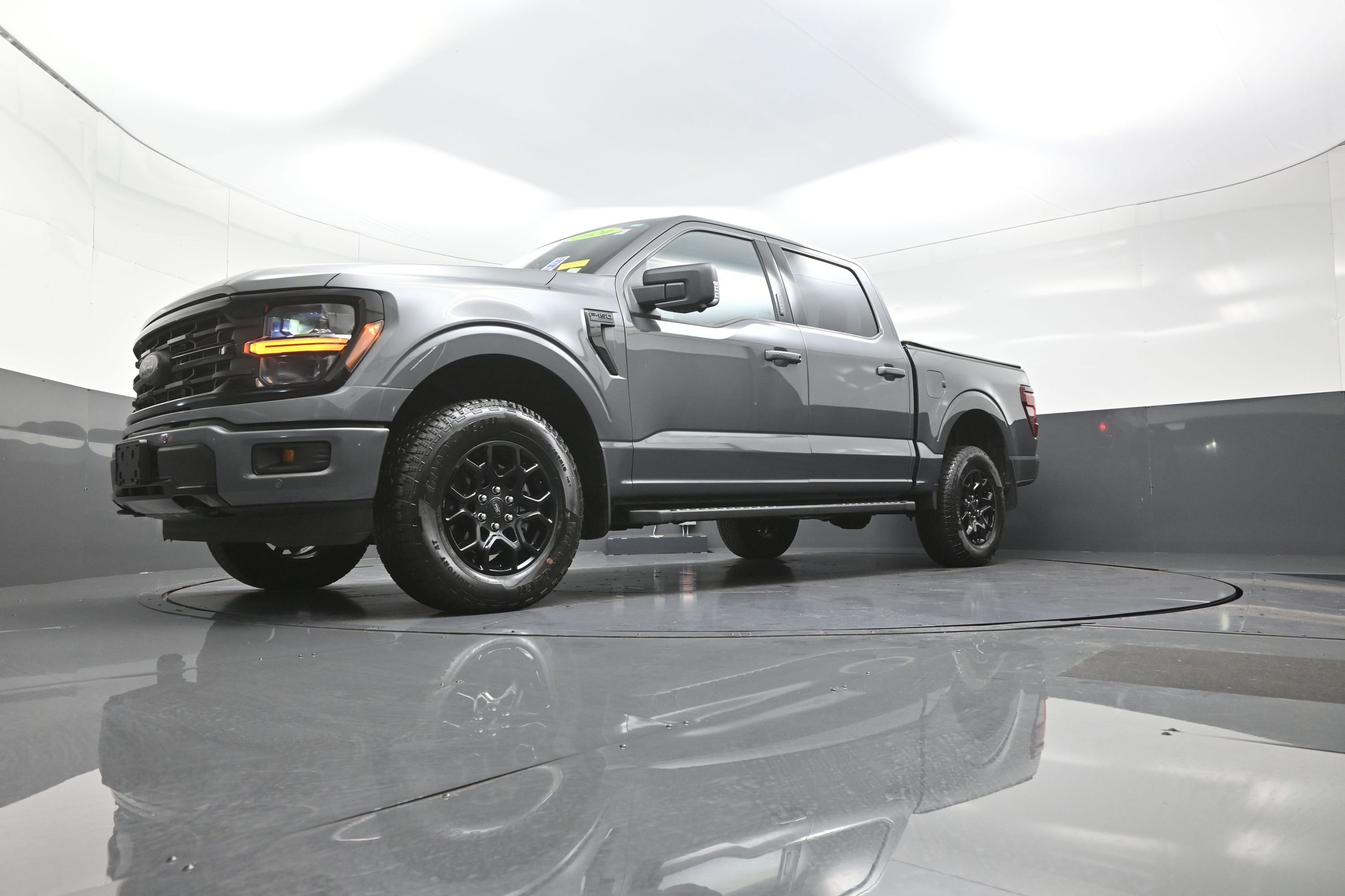 Used 2024 Ford F150 XLT w/ Equipment Group 302A MID image 11