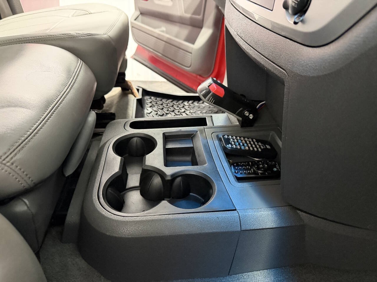 Used 2006 Dodge Ram 3500 Truck Laramie w/ Protection Group AWD/4WD image 19