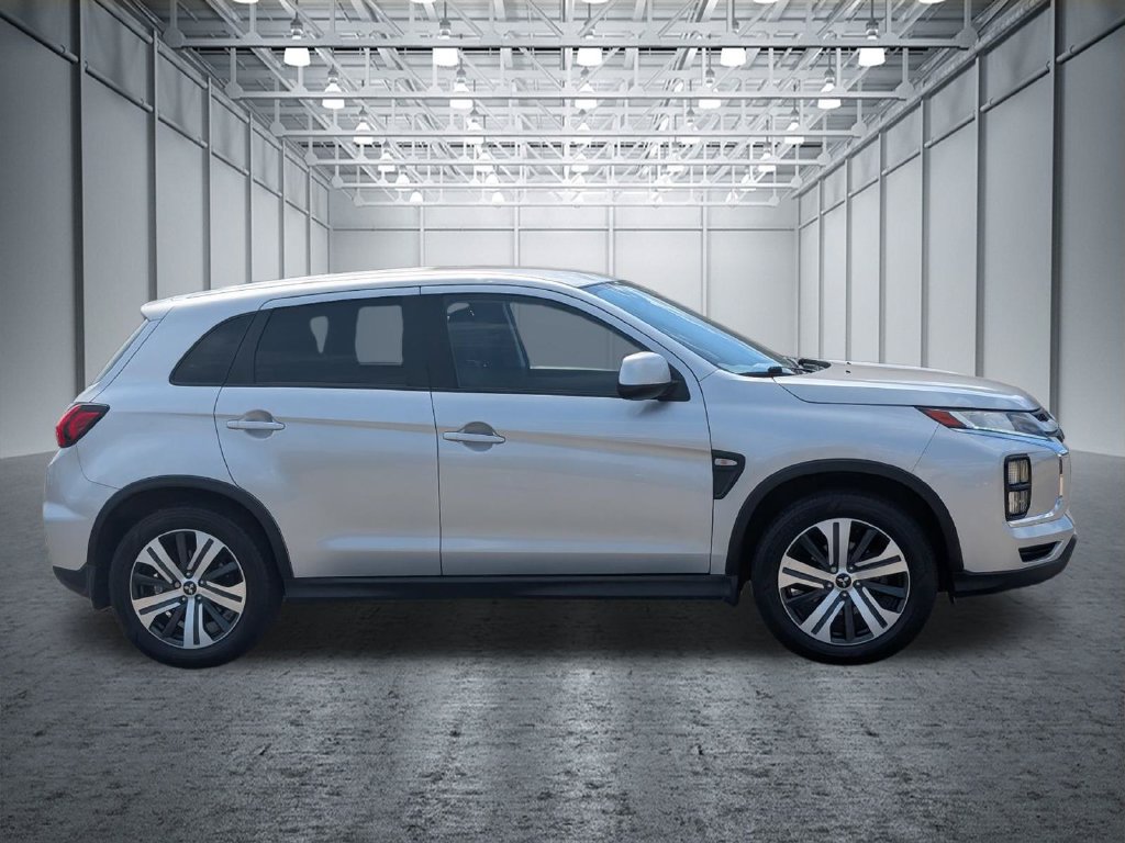 Used 2024 Mitsubishi Outlander Sport SE AWD/4WD image 6