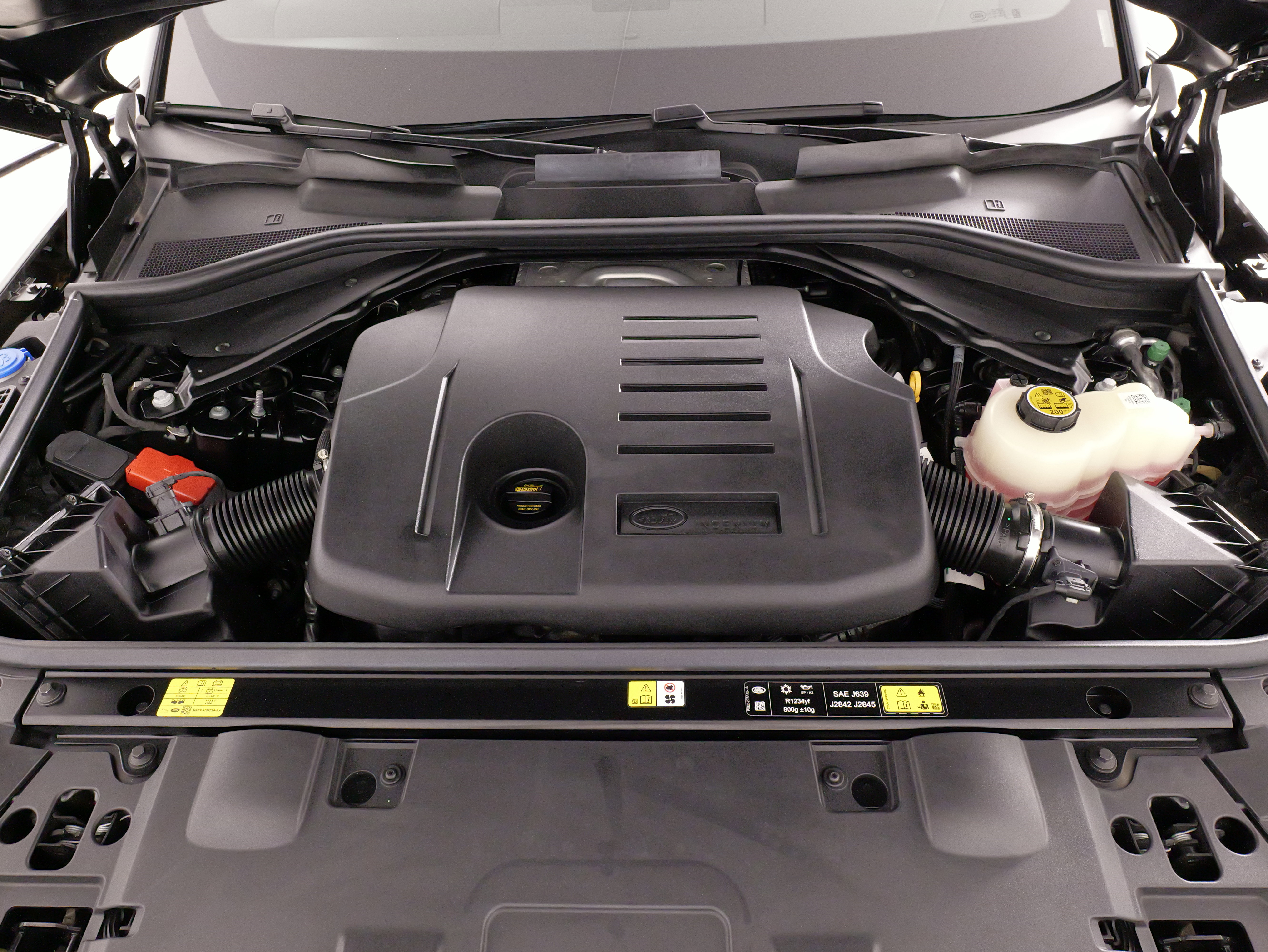 Used 2025 Land Rover Range Rover Sport SE image 64