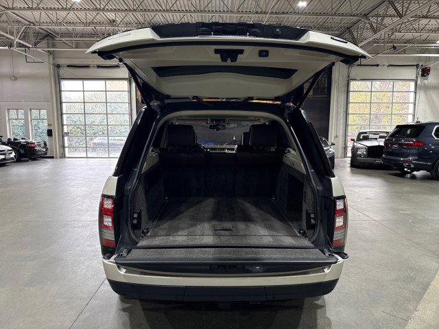 Used 2013 Land Rover Range Rover Autobiography image 16