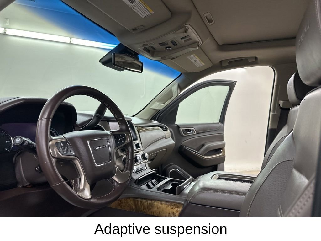 Used 2017 GMC Yukon Denali w/ Enhanced Security Package image 33