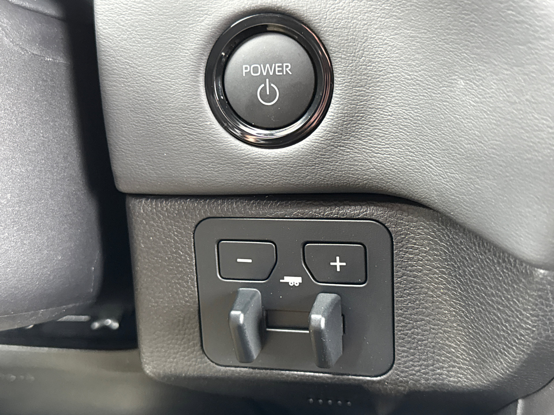 New 2026 Toyota Tundra Platinum image 31