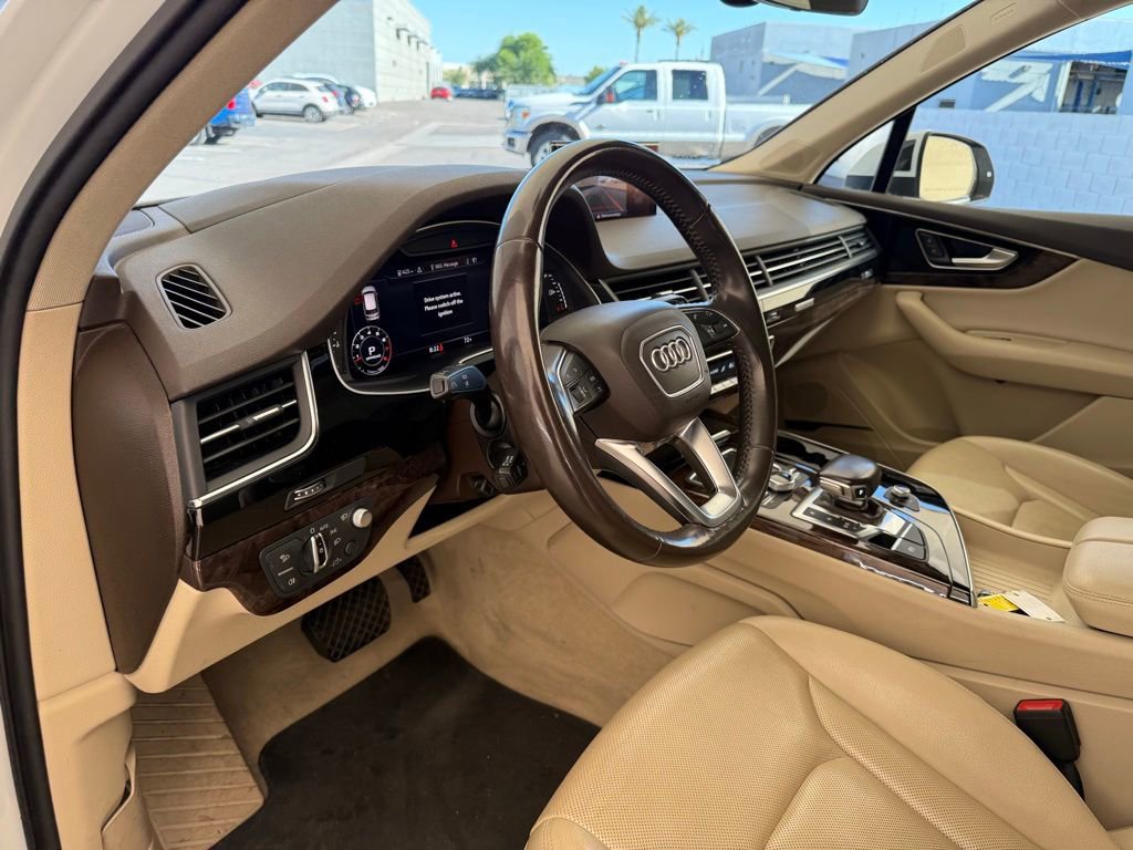 Used 2018 Audi Q7 3.0T Prestige AWD/4WD image 13