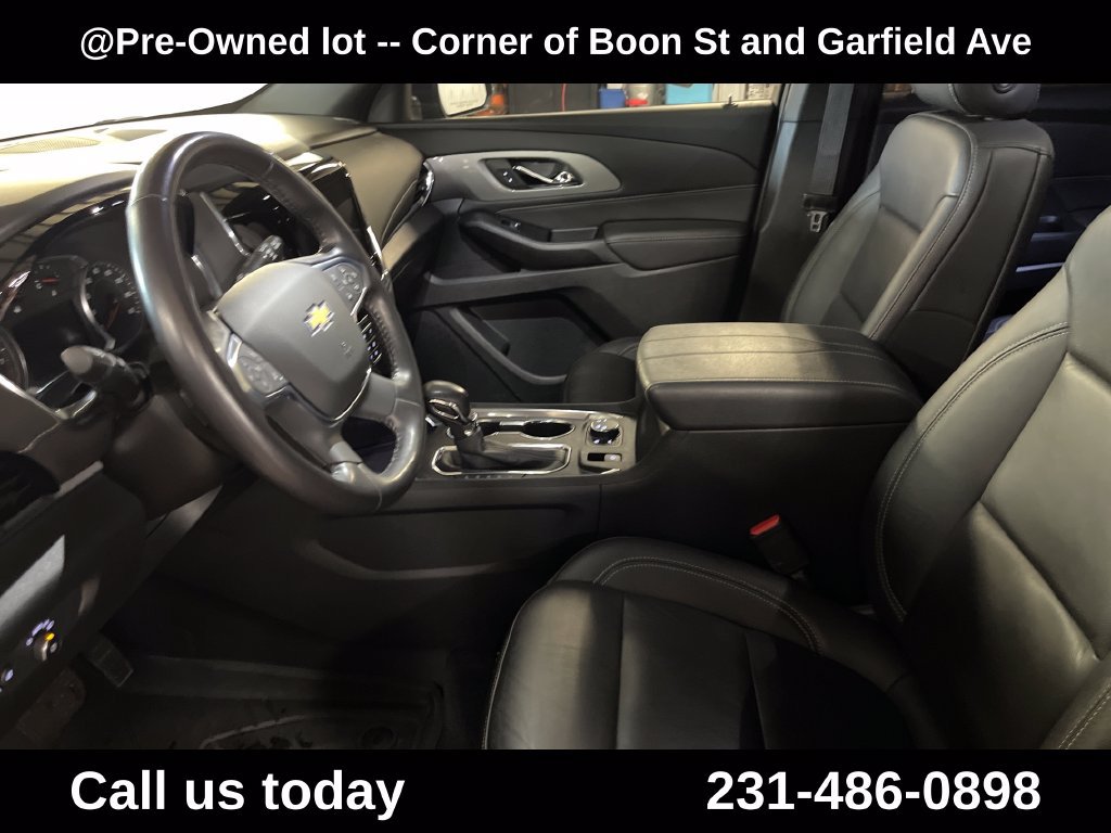 Used 2022 Chevrolet Traverse LT w/ LPO, Floor Liner Package AWD/4WD image 13