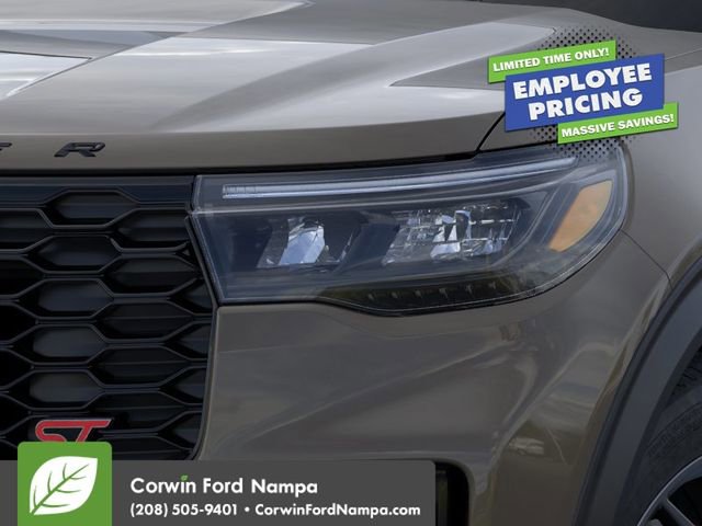 New 2026 Ford Explorer ST AWD/4WD image 18