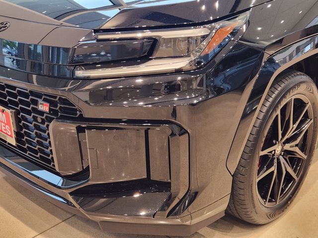 New 2026 Toyota RAV4 AWD Plug-in Hybrid image 6