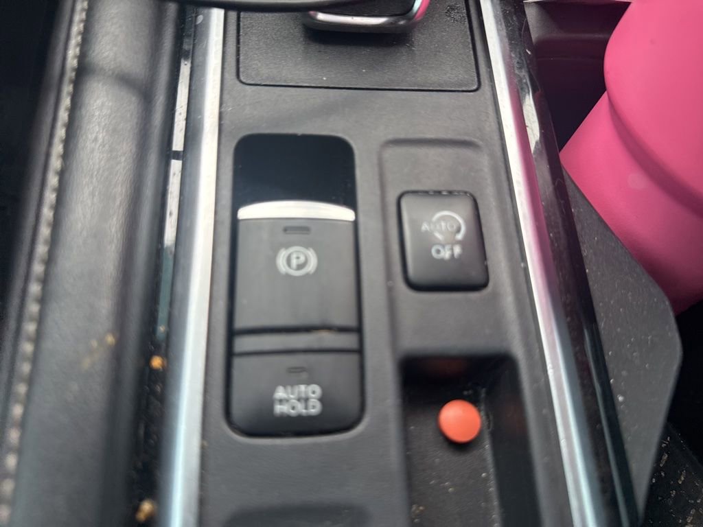 Certified 2022 Nissan Pathfinder SL w/ SL Premium Package FWD image 23