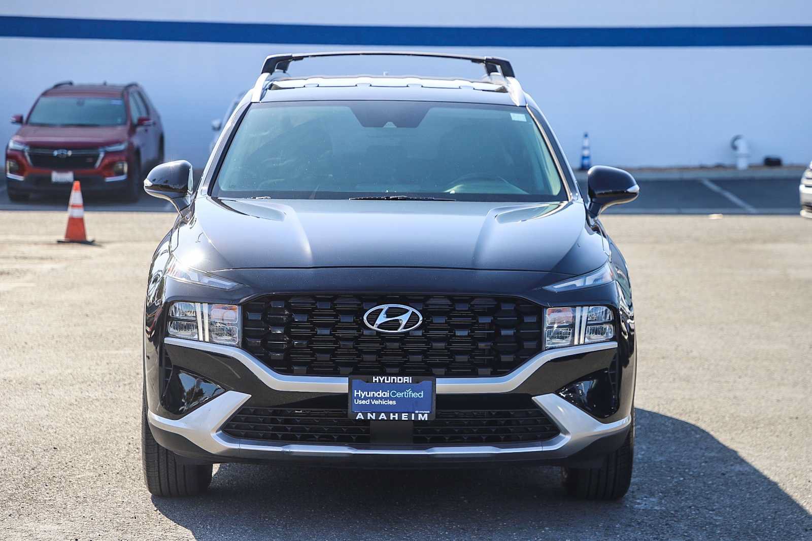 Used 2023 Hyundai Santa Fe SEL w/ Cargo Package FWD image 2