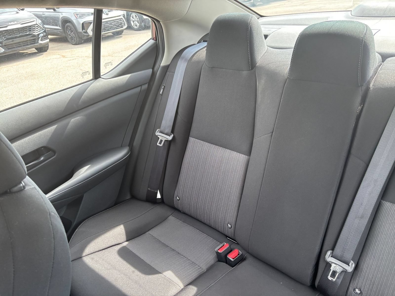 Used 2025 Nissan Sentra SV FWD image 38