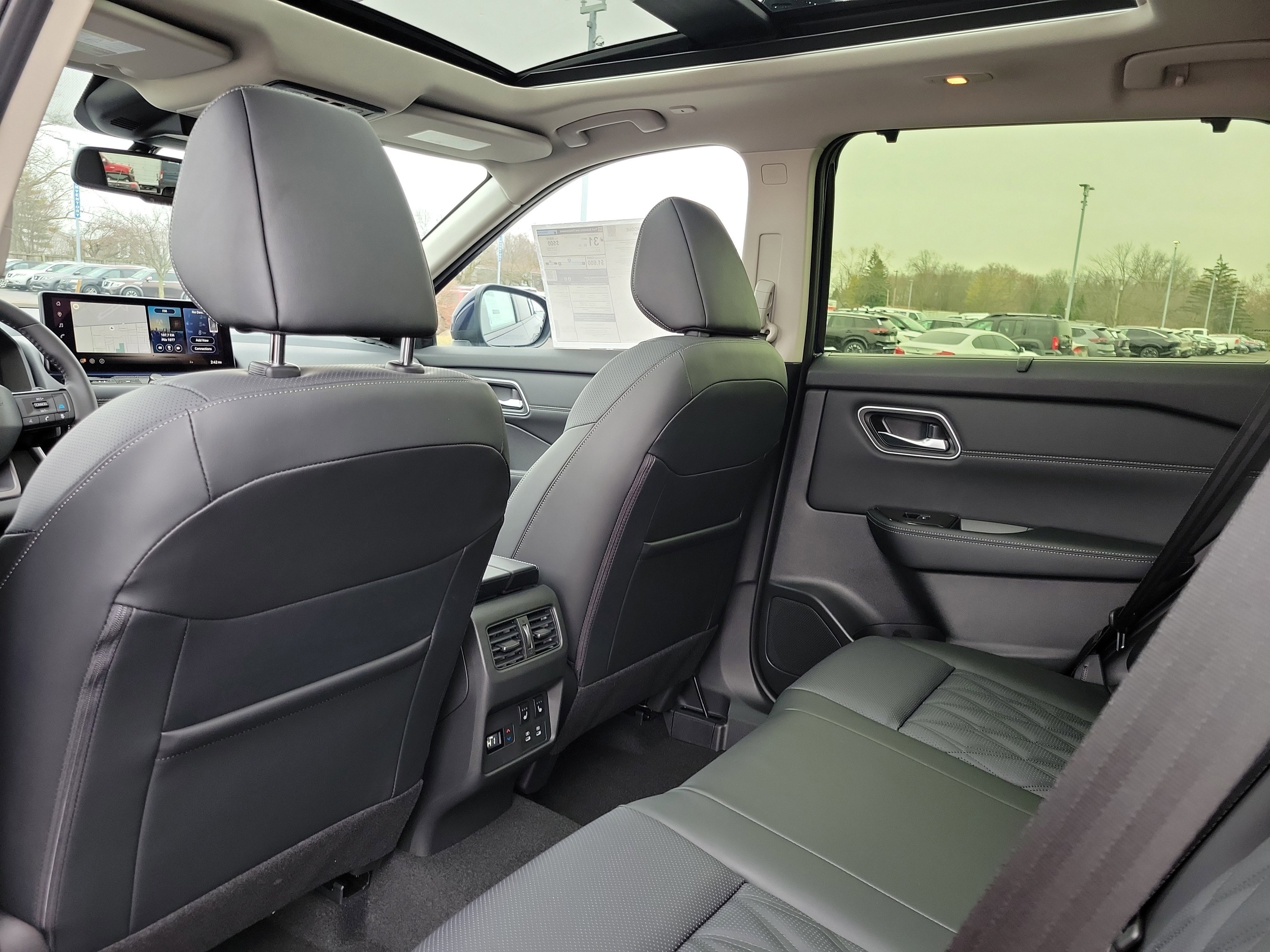 New 2026 Nissan Rogue Platinum w/ Platinum Premium Package image 14