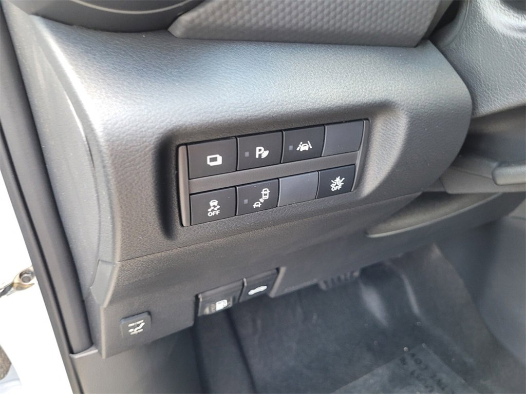 New 2025 Nissan Kicks Play S w/ Interior Electronics Package image 21