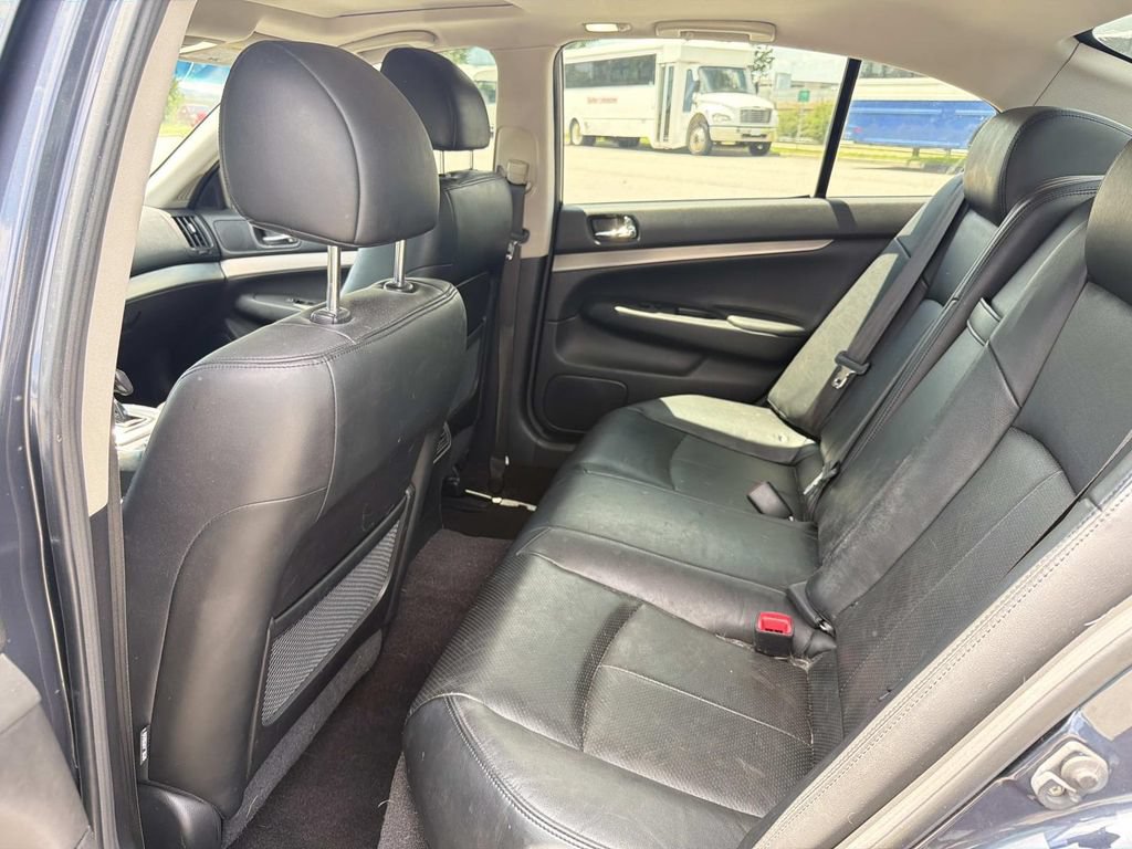 Used 2013 INFINITI G37 x Sedan w/ Premium Pkg AWD/4WD image 23