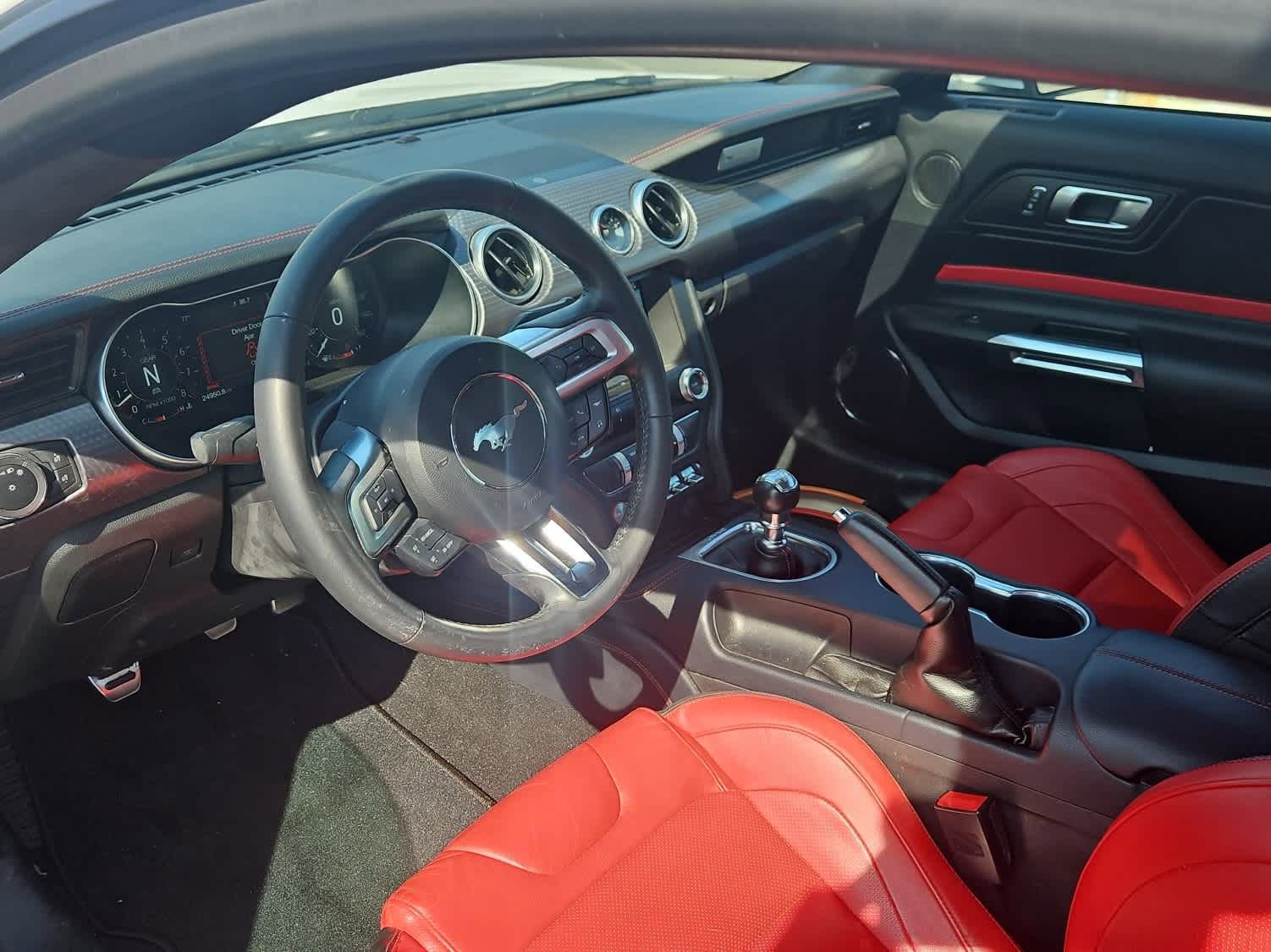 Used 2019 Ford Mustang GT Premium image 13