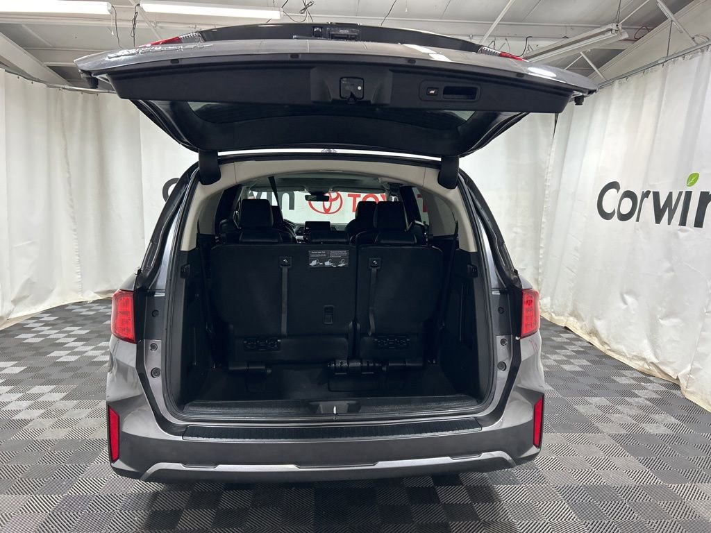 Used 2025 Honda Odyssey EX-L image 8
