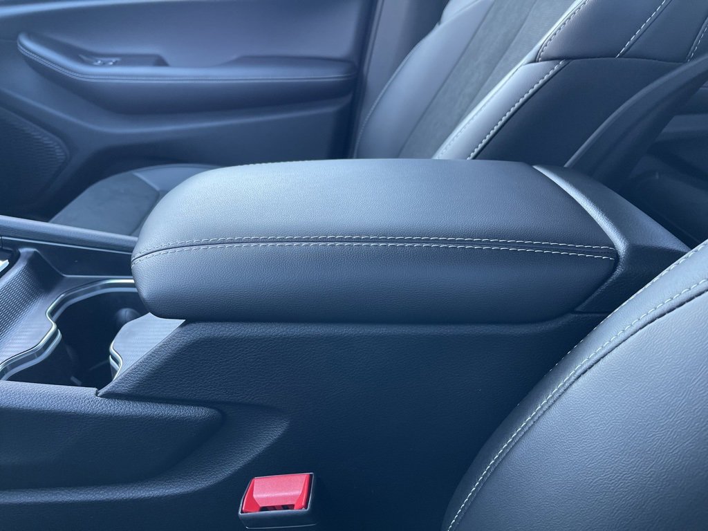 New 2025 Jeep Grand Cherokee L Altitude image 12