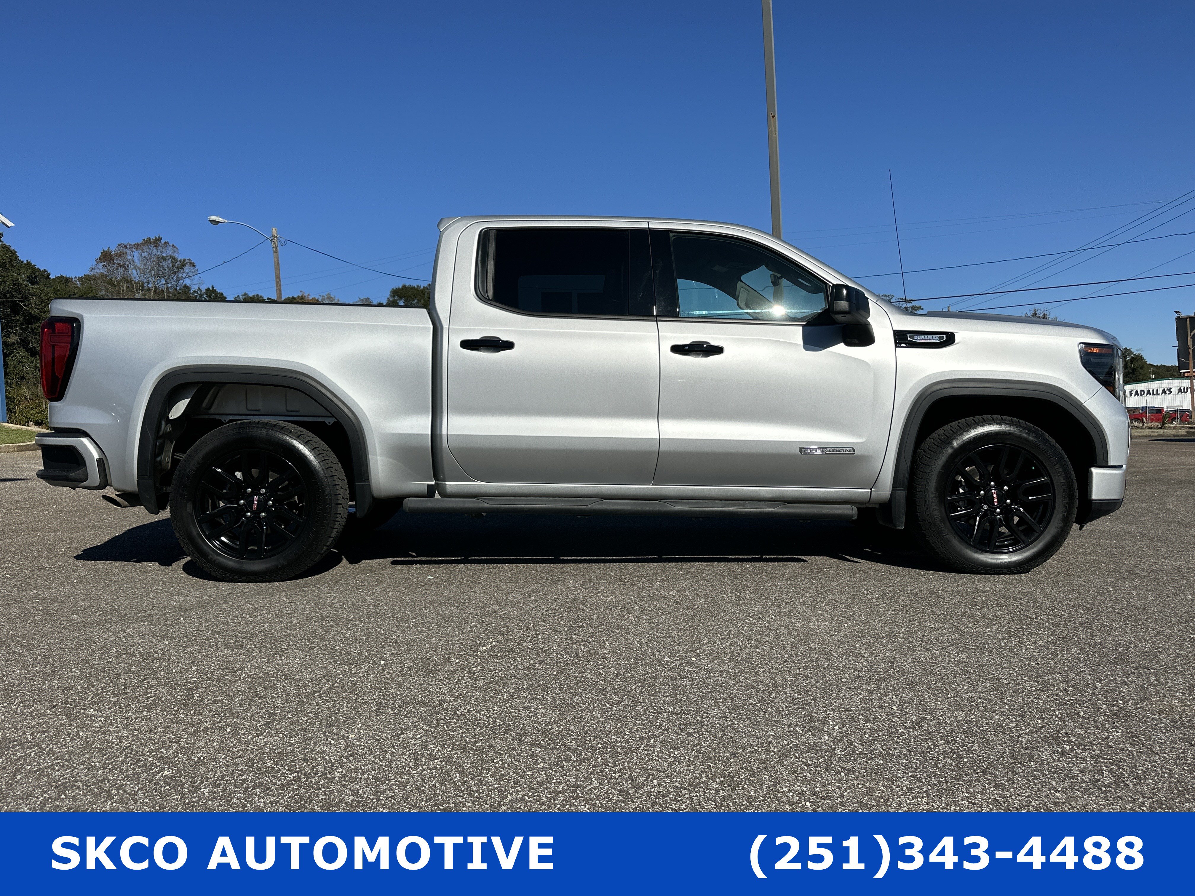 Used 2022 GMC Sierra 1500 Elevation RWD image 6