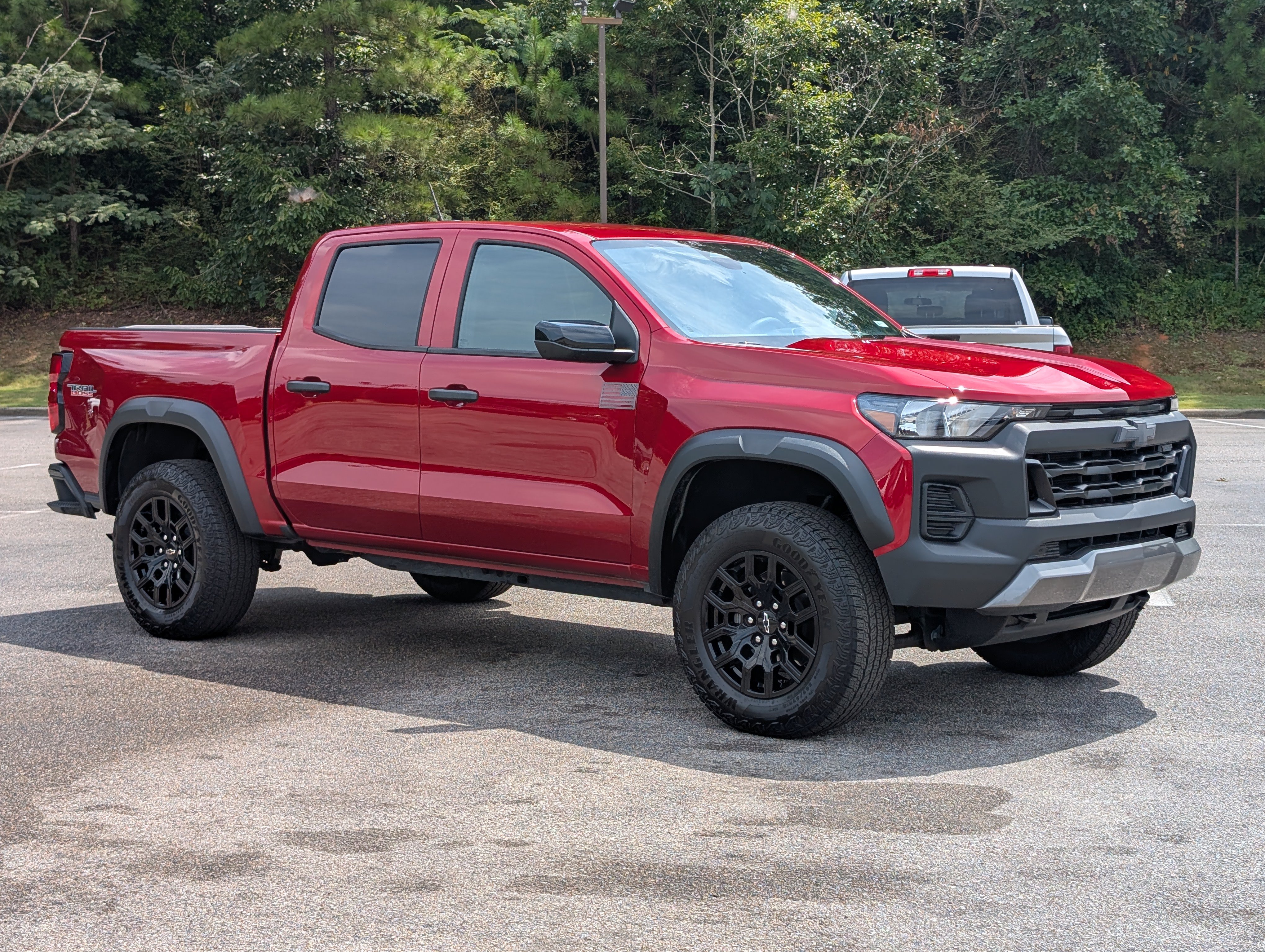 Used 2024 Chevrolet Colorado Trail Boss w/ Advanced Trailering Package AWD/4WD image 11