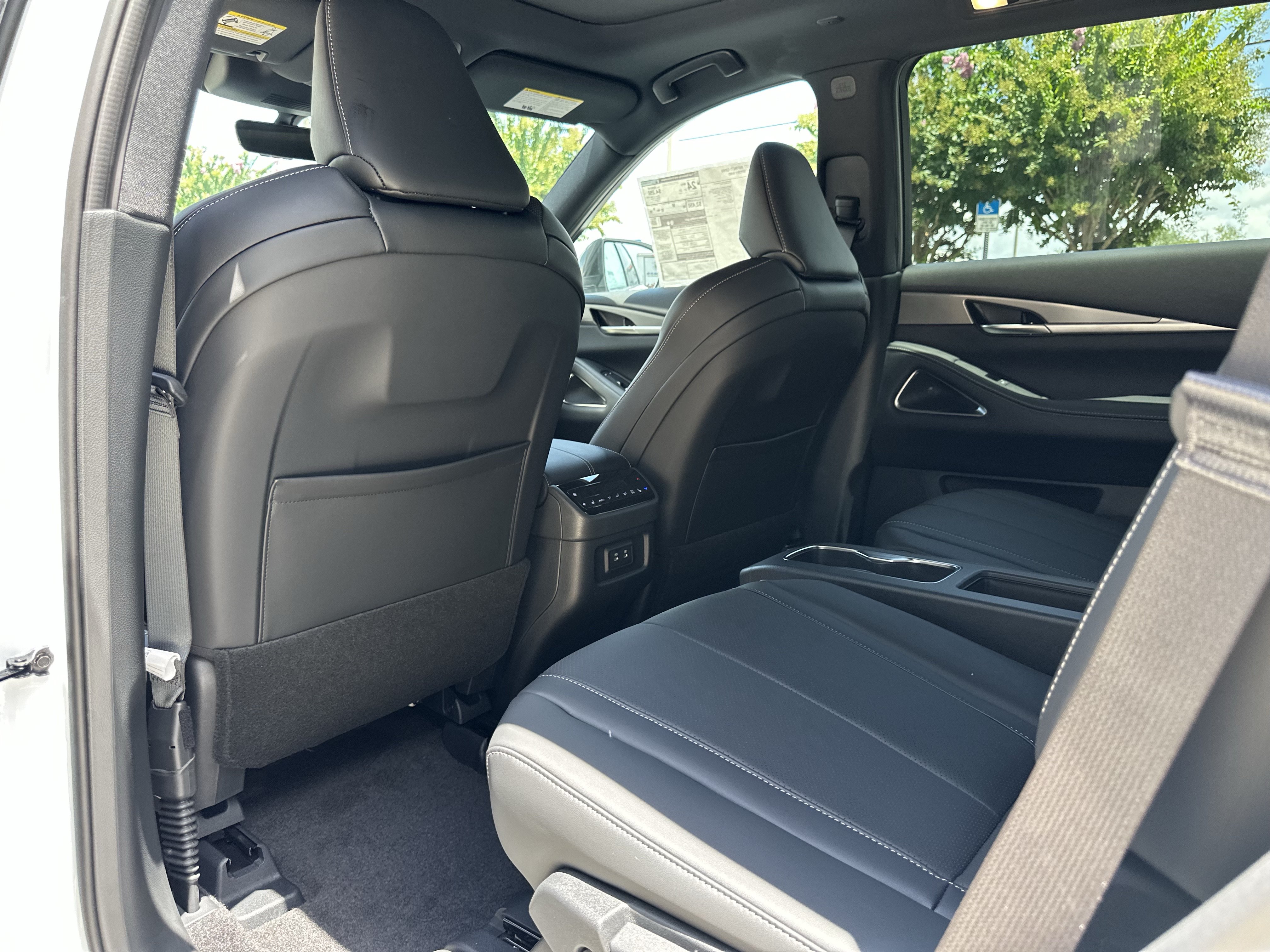 New 2027 INFINITI QX60 Sport w/ Dark Cargo Package AWD/4WD image 13