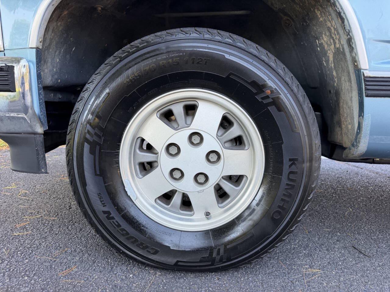 Used 1992 Chevrolet Silverado 1500 2WD Regular Cab image 24