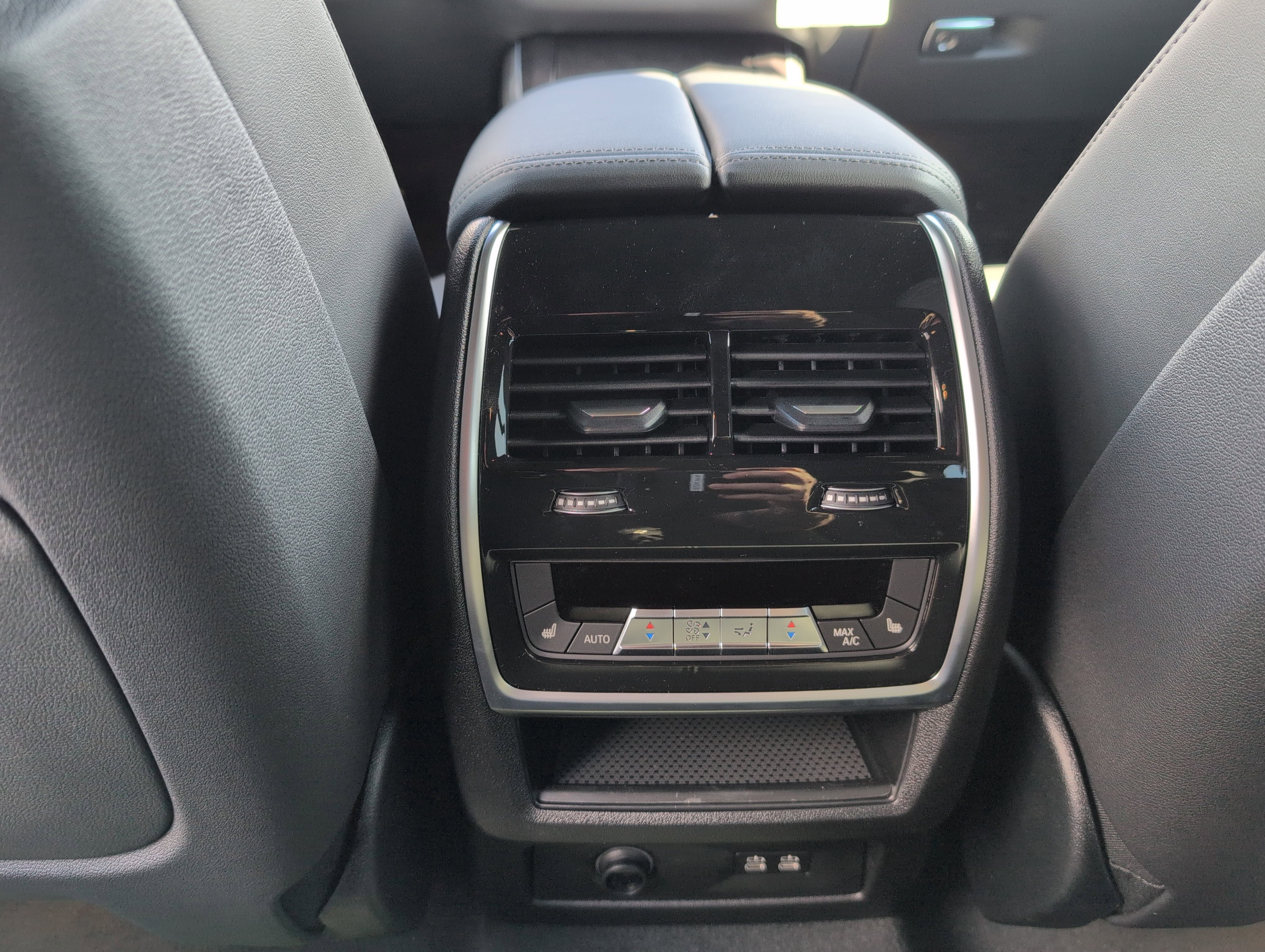 Certified 2026 BMW X5 xDrive50e AWD/4WD image 31