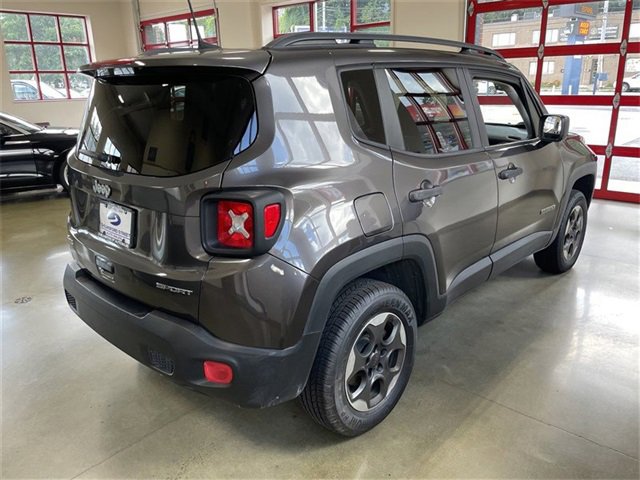 Used 2018 Jeep Renegade Sport w/ Power & Air Group image 4