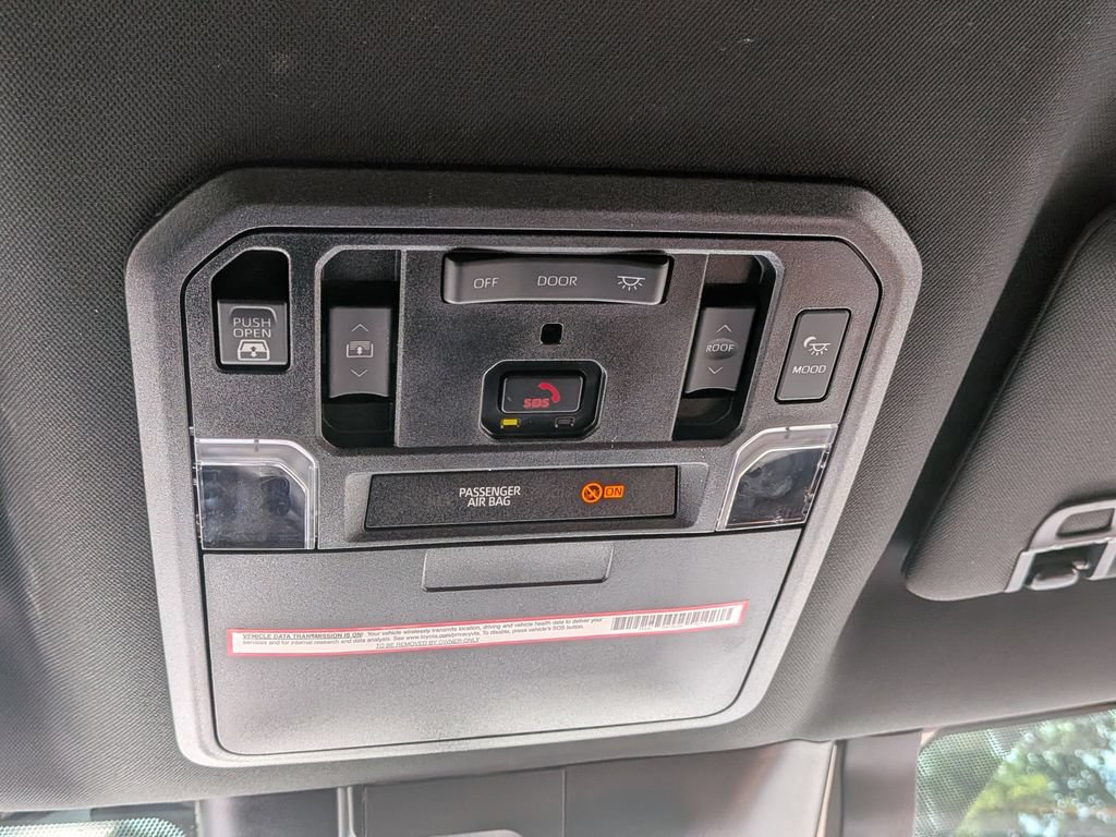 Used 2023 Toyota Tundra Platinum AWD/4WD image 17