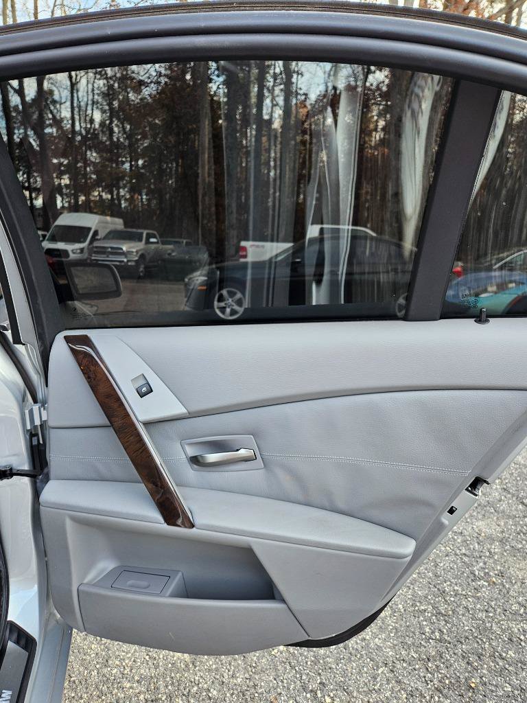 Used 2004 BMW 525i Sedan RWD image 36